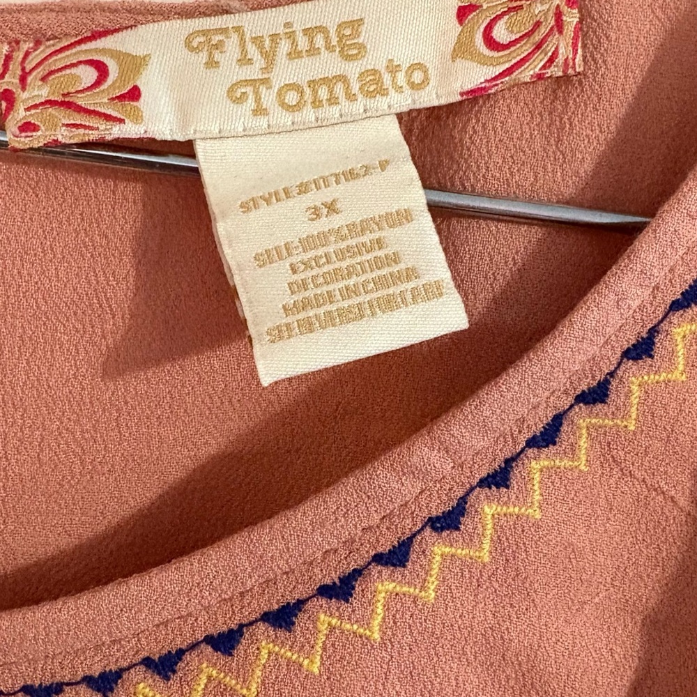 Flying Tomato Women’s Plus Embroidered Blouse - Dusty Rose Sz 3X - Picture 3 of 7